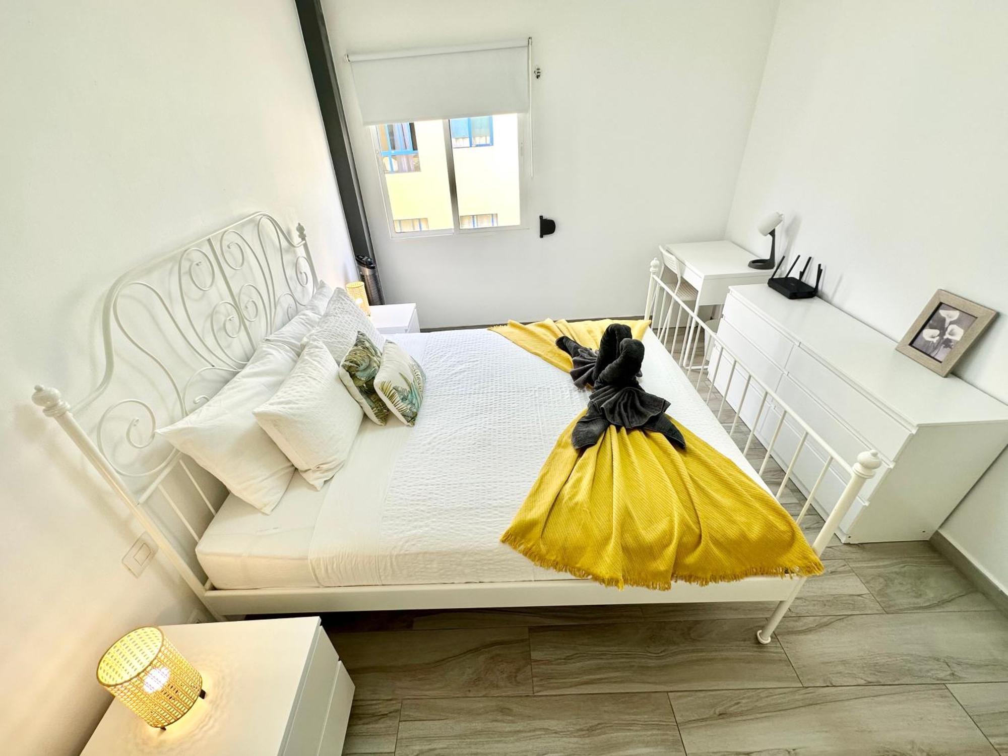 קורלחו Mango Sorbet Super Central, 3 Desks, High Speed Internet, 3 Bedrooms And 2 Bathrooms מראה חיצוני תמונה
