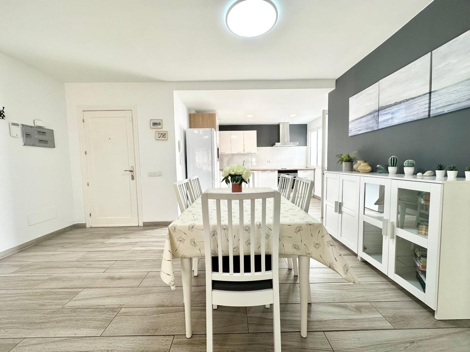 קורלחו Mango Sorbet Super Central, 3 Desks, High Speed Internet, 3 Bedrooms And 2 Bathrooms מראה חיצוני תמונה